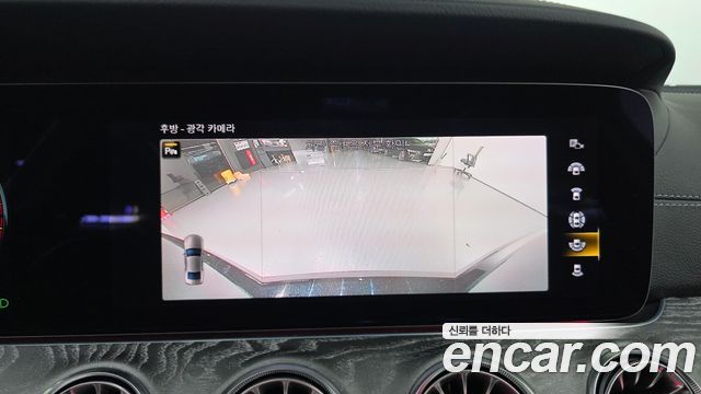 Mercedes-Benz CLS-Class 2021 — photo 16