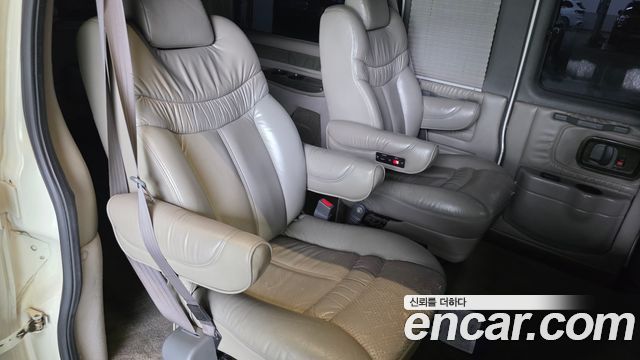 Chevrolet Express Van 2006 — photo 11