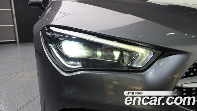 Mercedes-Benz CLA-Class 2021 — photo 8
