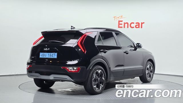 Kia Niro 2024 — photo 2