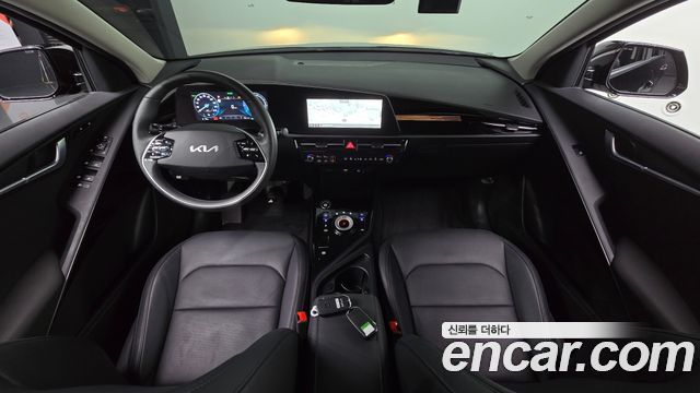 Kia Niro 2024 — photo 10