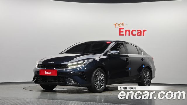 Kia K3 2024 — photo 1