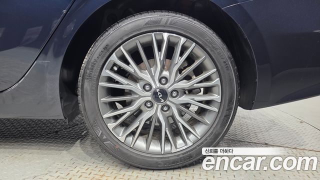 Kia K3 2024 — photo 7