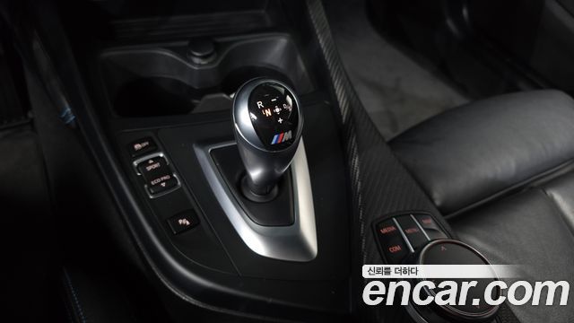 BMW M2 2017 — photo 12