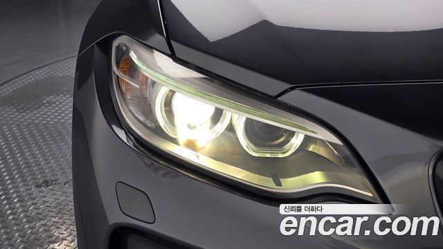 BMW M2 2017 — photo 8