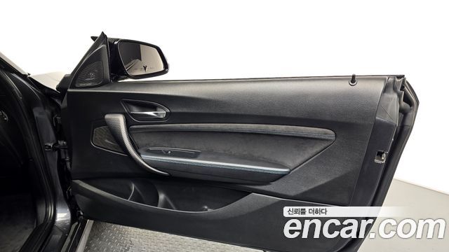 BMW M2 2017 — photo 14