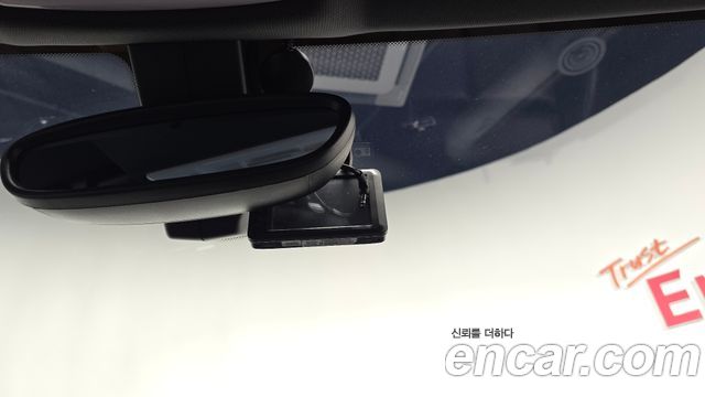 BMW M2 2017 — photo 30