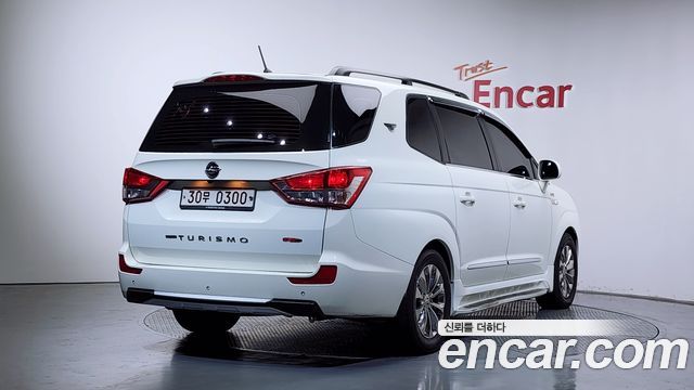 KG Mobility KORANDO 2016 — photo 2