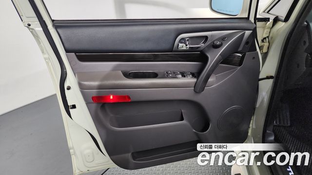 KG Mobility KORANDO 2016 — photo 14