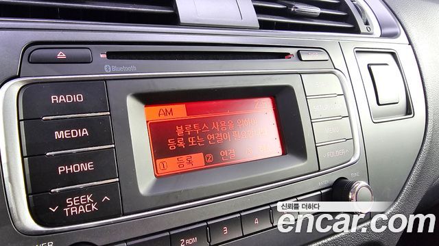 Kia pride 2017 — photo 30