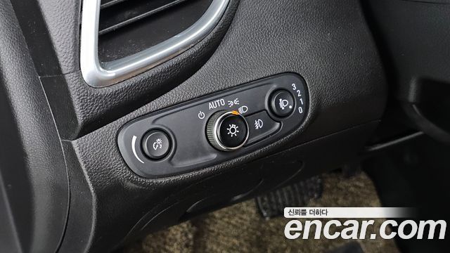 Chevrolet Korea Trax 2019 — photo 29