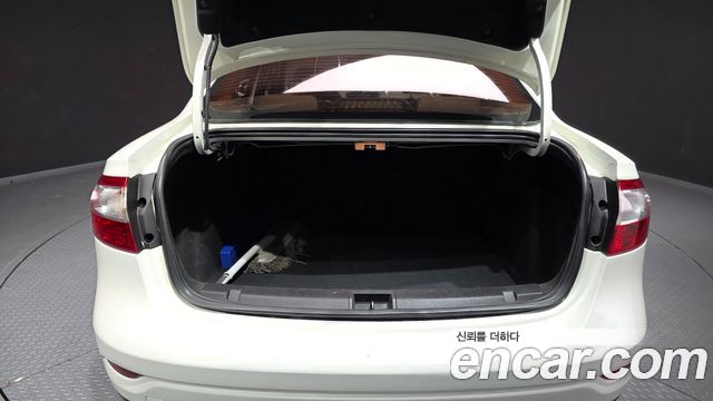 Renault Korea SM3 2010 — photo 20