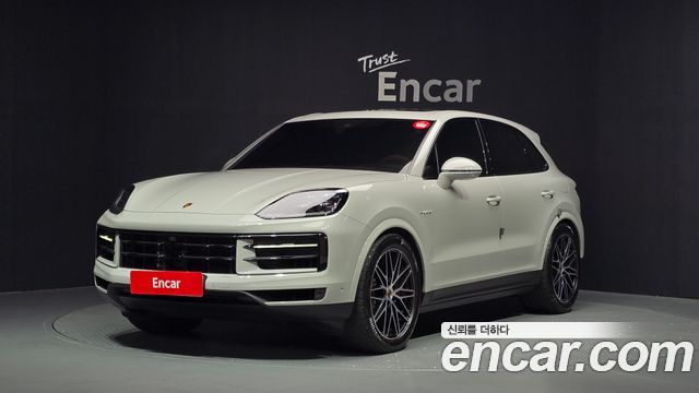 Porsche Cayenne 2025 — photo 3