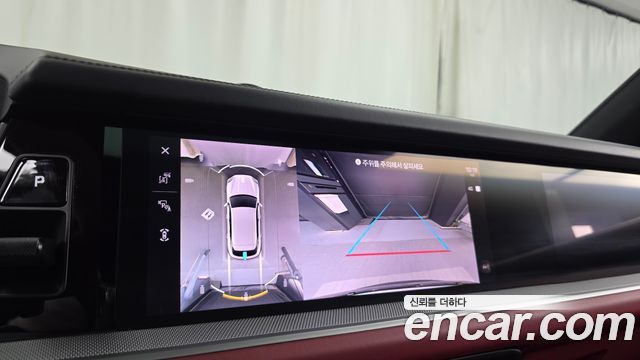 Porsche Cayenne 2025 — photo 21