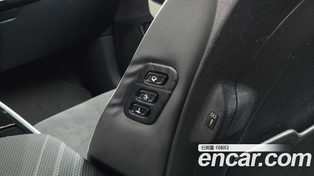 Kia EV6 2022 — photo 20