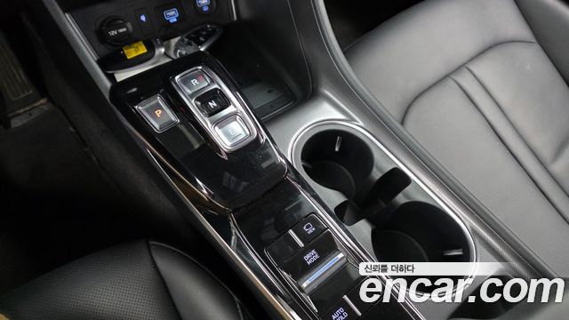 Hyundai Sonata 2020 — photo 12