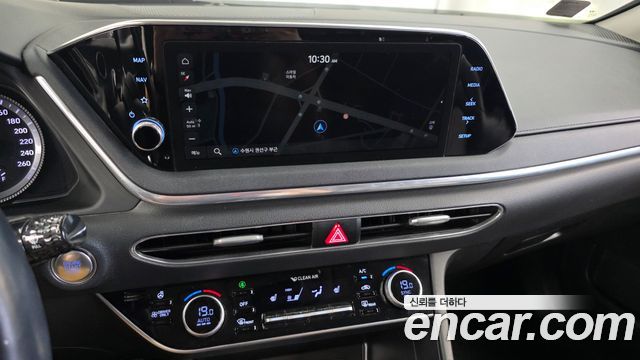 Hyundai Sonata 2020 — photo 18