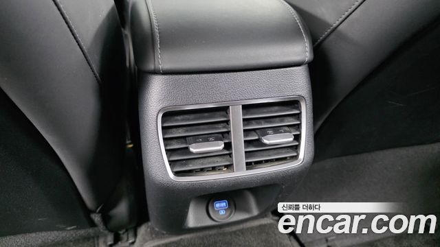 Hyundai Sonata 2020 — photo 30