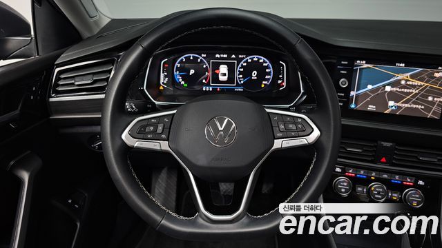 Volkswagen Jetta 2023 — photo 19