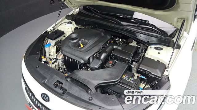 Kia K5 2018 — photo 6