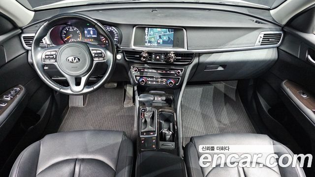 Kia K5 2018 — photo 7