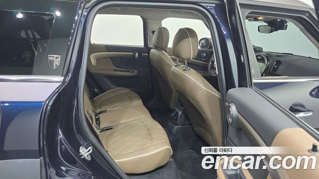 Mini Countryman 2020 — photo 17