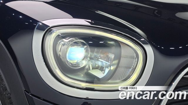 Mini Countryman 2020 — photo 8