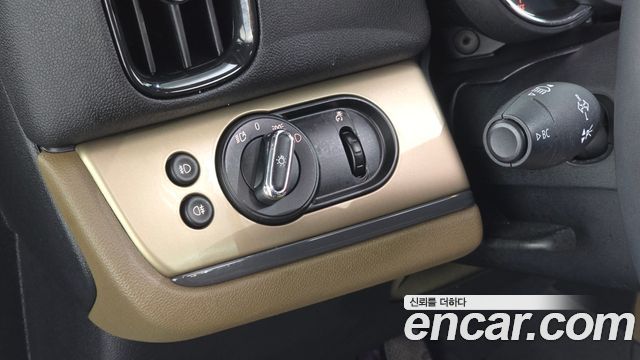 Mini Countryman 2020 — photo 30