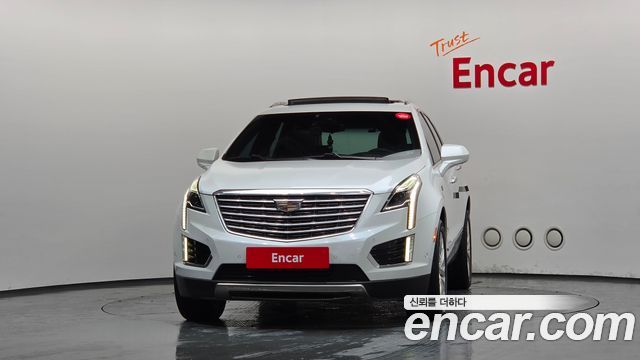 Cadillac XT5 2018 — photo 3