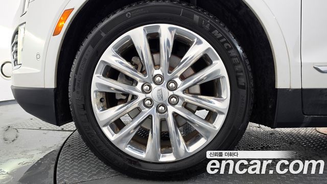 Cadillac XT5 2018 — photo 5