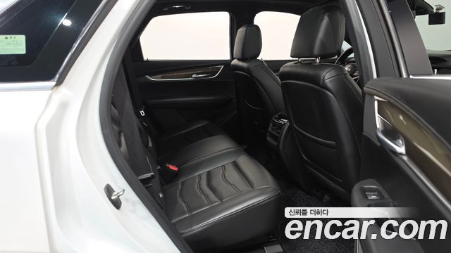 Cadillac XT5 2018 — photo 12