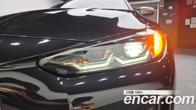 BMW i4 2024 — photo 8