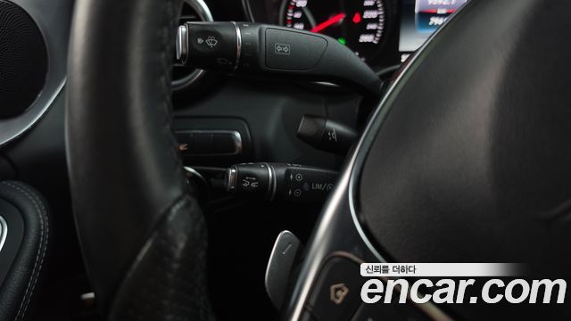 Mercedes-Benz C-Class 2018 — photo 29