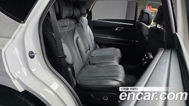 Genesis GV80 2023 — photo 18