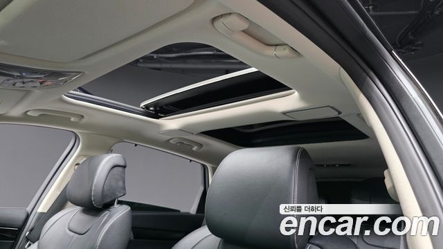 Genesis GV80 2023 — photo 25