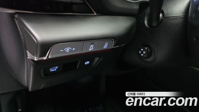 Genesis GV80 2023 — photo 33
