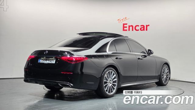Mercedes-Benz S-Class 2026 — photo 2
