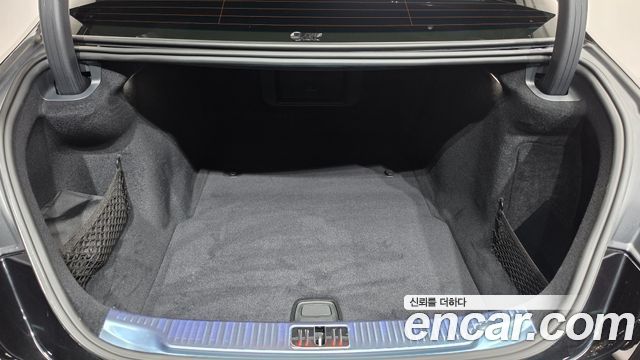 Mercedes-Benz S-Class 2026 — photo 27