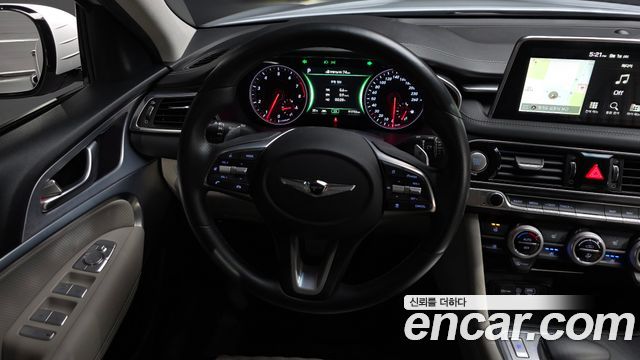 Genesis G70 2019 — photo 19