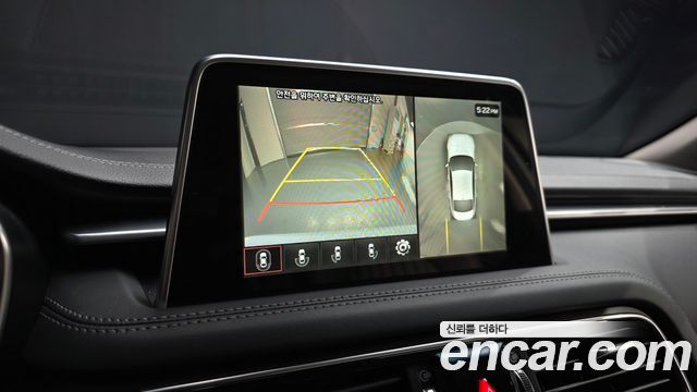Genesis G70 2019 — photo 21