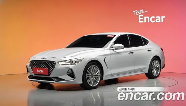 Genesis G70 2019 — photo 1