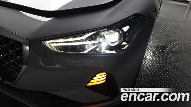 Genesis G70 2019 — photo 8
