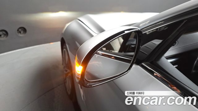 Genesis G70 2019 — photo 36