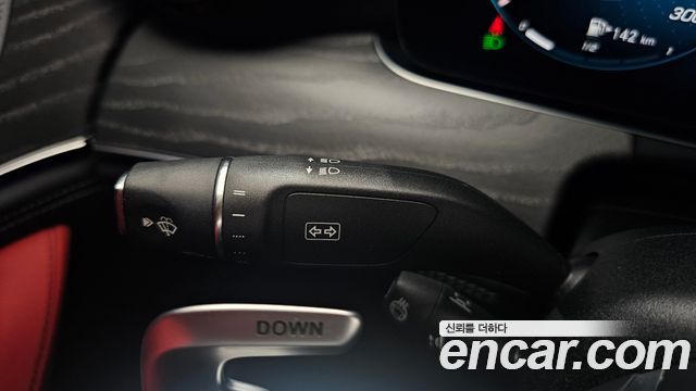 Mercedes-Benz AMG GT 2023 — photo 26