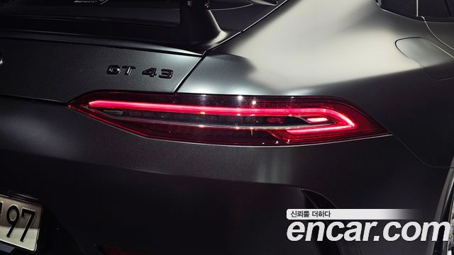Mercedes-Benz AMG GT 2023 — photo 9