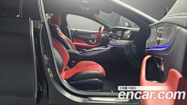 Mercedes-Benz AMG GT 2023 — photo 16