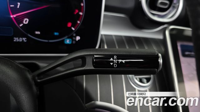 Mercedes-Benz CLE-Class 2024 — photo 11