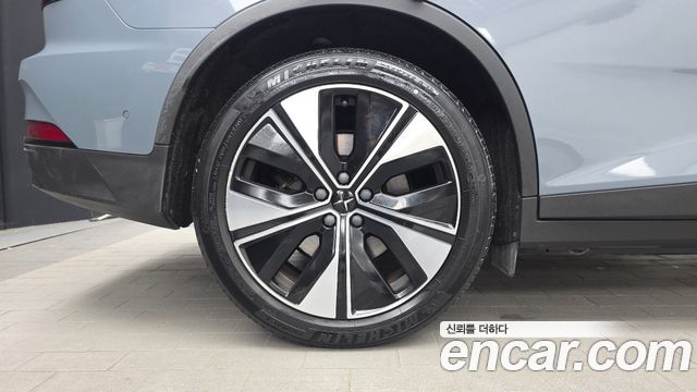 Polestar Polestar 2 2022 — photo 5
