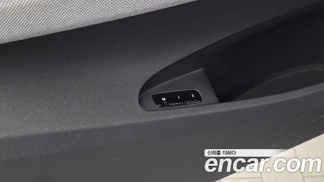Polestar Polestar 2 2022 — photo 23
