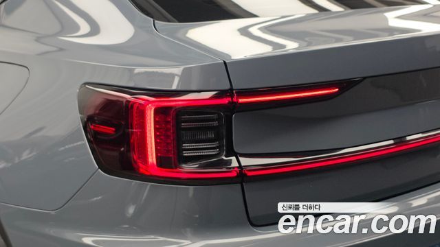 Polestar Polestar 2 2022 — photo 9